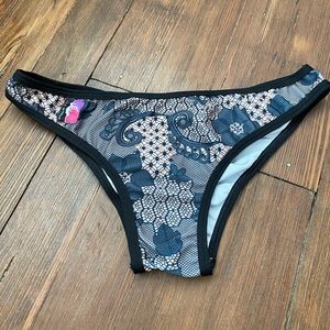 Bad Kitty Bitsy Bottoms